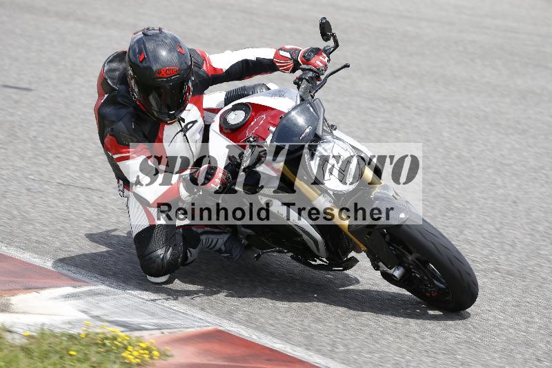 /Archiv-2024/29 12.06.2024 MOTO.CH Track Day ADR/Gruppe gelb/14